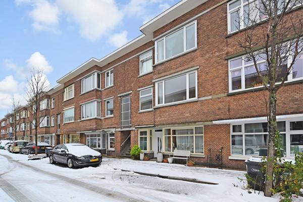 Medium property photo - Jan ten Brinkstraat 147, 2522 HX Den Haag